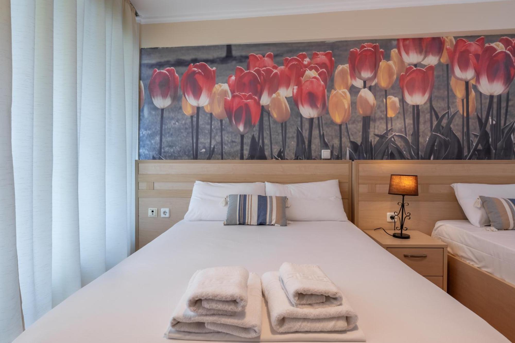 Fontana Luxury Rooms Mytilíni Exterior foto